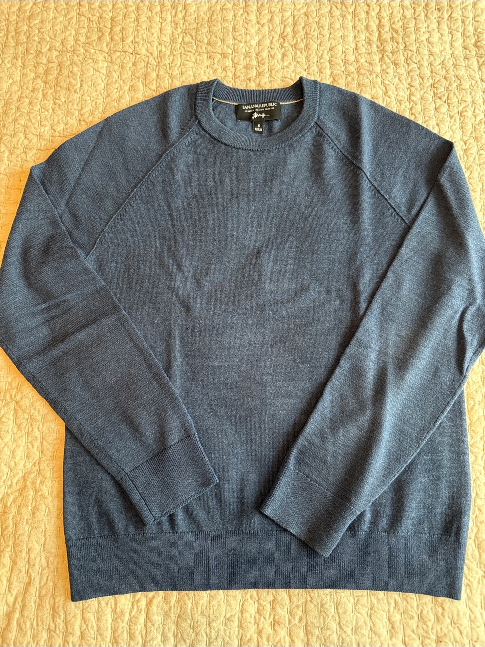 Banana Republic Men's Crewneck Sweater - Dark Blue